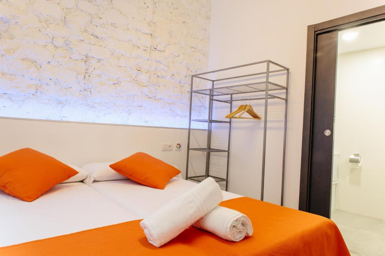 Apartamentos Tito San Nicolas Alicante Habitación foto