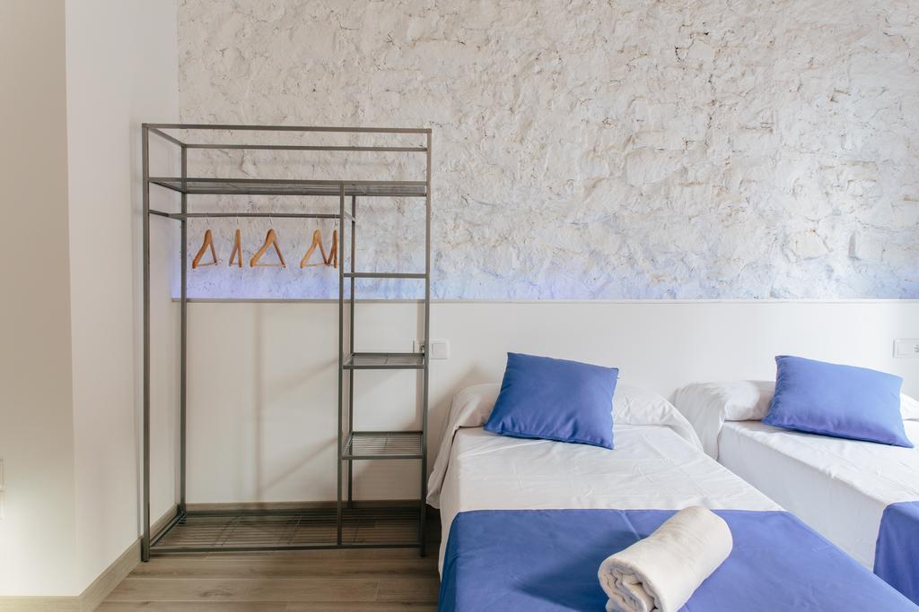 Apartamentos Tito San Nicolas Alicante Habitación foto